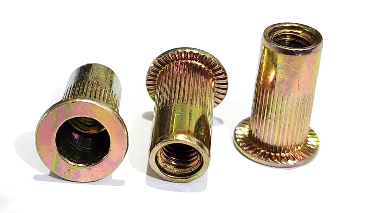 Porcas Rebite de Corpo Cilíndrico Recartilhado Longo Rosca M6 SP655R